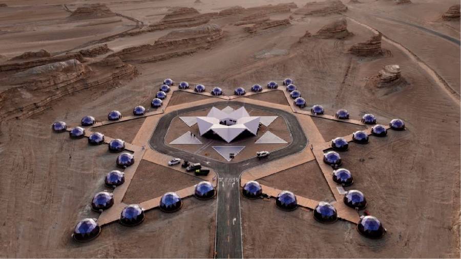 火星移民预演场——模拟外星环境的极端生存训练涧西区户外野奢帐篷实验项目